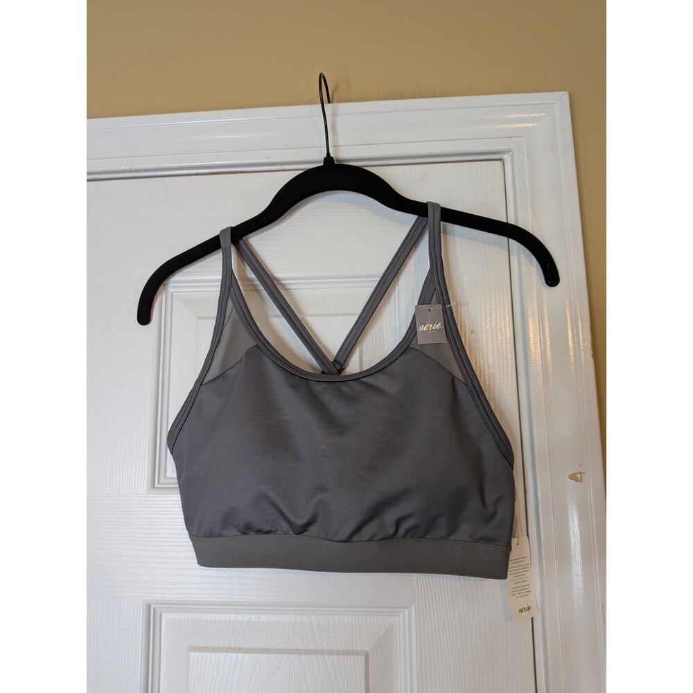 Aerie Chill Play Move Sports Bra NWT Size Medium Gray Activewear Minimalist